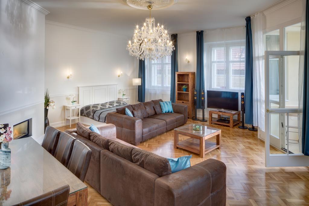 Smetanovo Nabrezi - Riverview Old Town Apartment Prague Ngoại thất bức ảnh